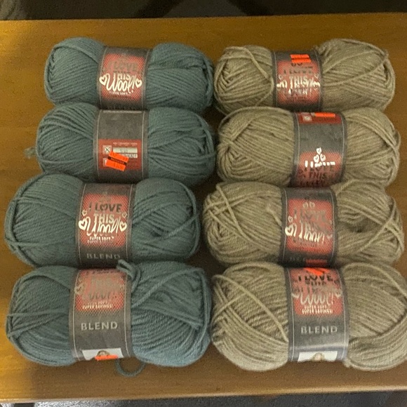 New Yarn 23 skeins - varying weights & fiber. Acrylic, wool & cotton. - Picture 2 of 6